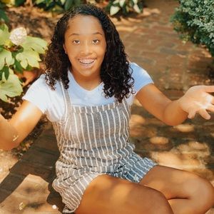 Meet your Posher, Maria